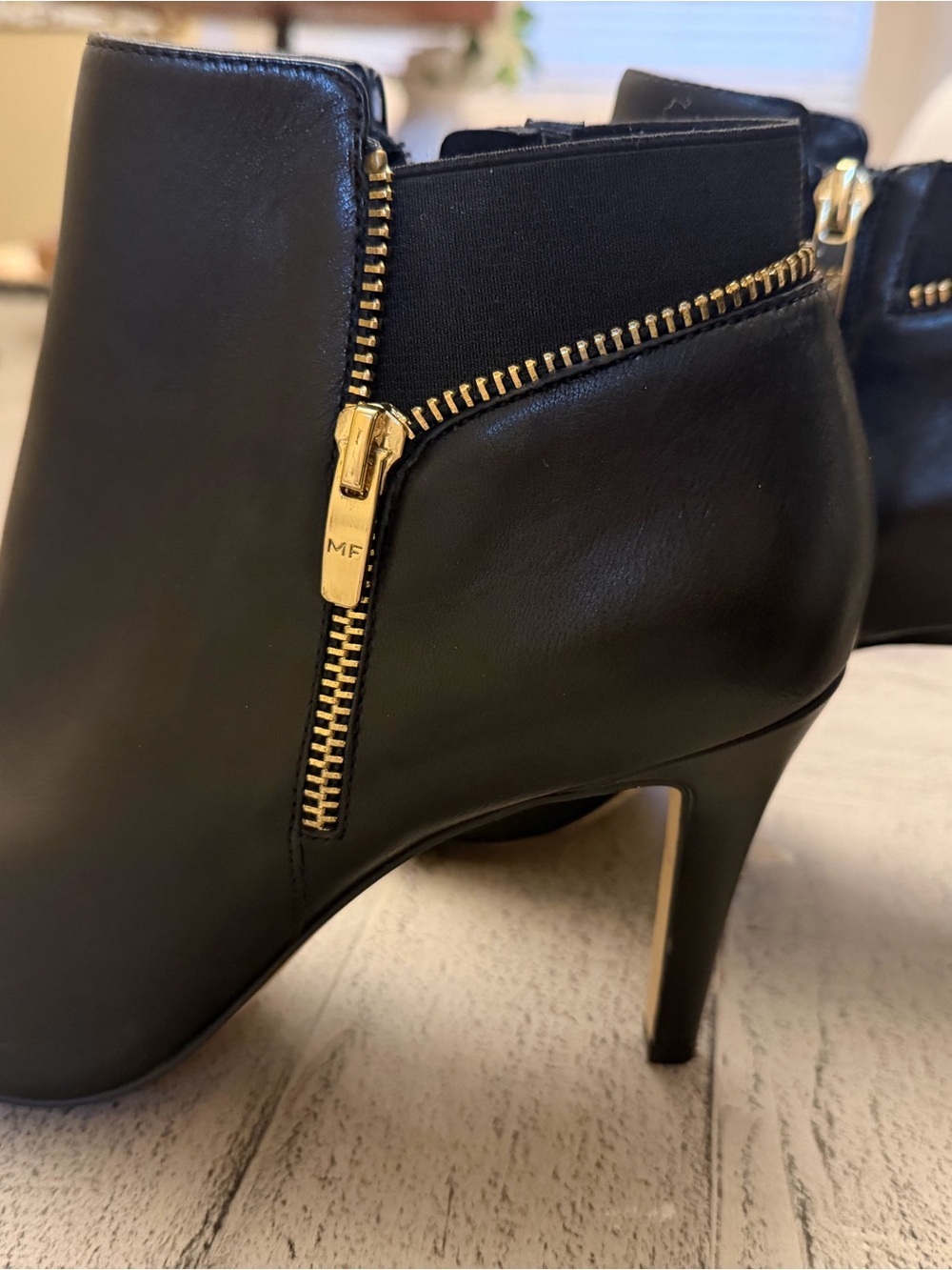 Marc Fisher Black Leather Ankle Bootie with Gold Zipper🖤